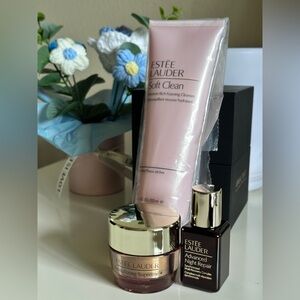 NEW Estée Lauder Soft Clean Foaming Cleanser & Lift + Repair Skincare Duo